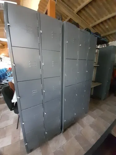 Armários de aço para funcionários- a pronta entrega