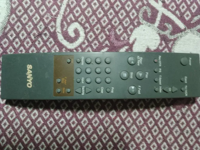 Controle Remoto de Videocassete Sanyo