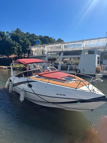 Lancha magna 27.8 melhor custo e benefício!!!