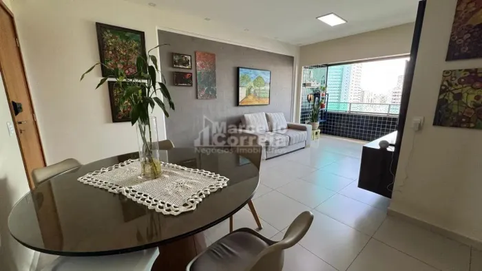Apartamento de 97m² no bairro Torre