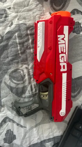 PISTOLA NERF E NERF MEGA MAGNUS