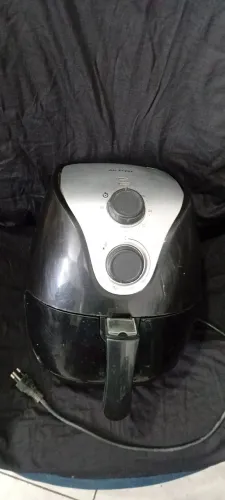 Air Fryer 127 V Multilaser em ótimo estado