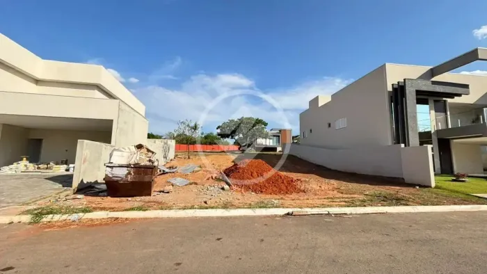 Ótimo lote condominio del fiore codigo: 150624