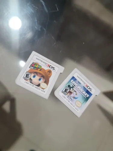 Kit com dois Jogos Nintendo 3DS - Super Mario 3D Land e Epic Mickey Power of Illusion