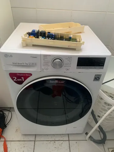 CONCERTO E MANUTENÇÃO EM MÁQUINA DE LAVAR - GELADEIRA- LAVA E SECA