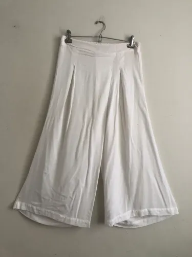 Calça capri tamanho M