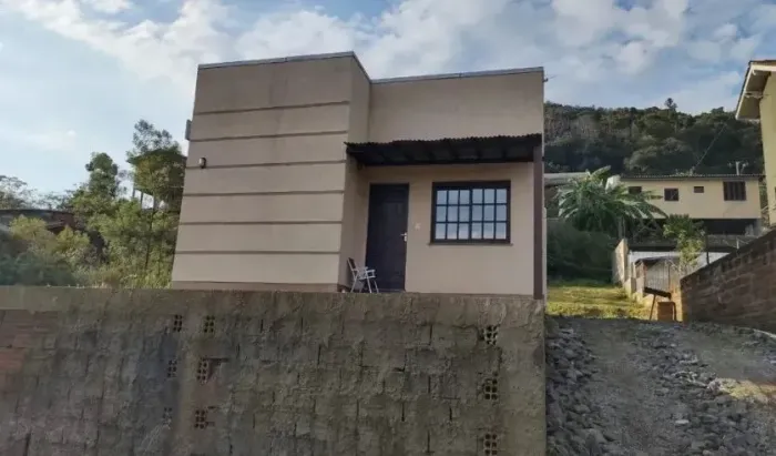 Imóvel para venda tem 52 metros quadrados com 2 quartos em Piá - Nova Petrópolis - RS