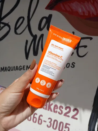 Gel Anti-Idade Vitamina C - Todos os Tipos de Pele