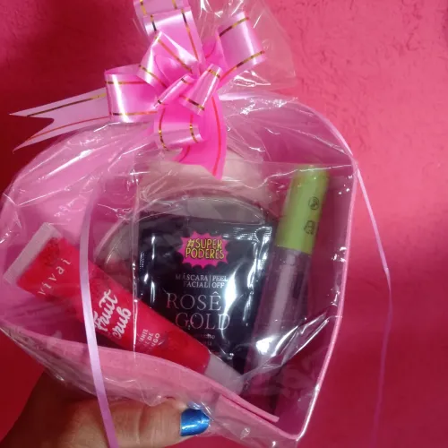 Kit Super Poderes - Máscara Facial e Fruit Scrub