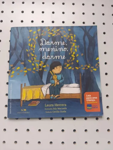 Livro dorme menino, dorme, coleção Itaú.