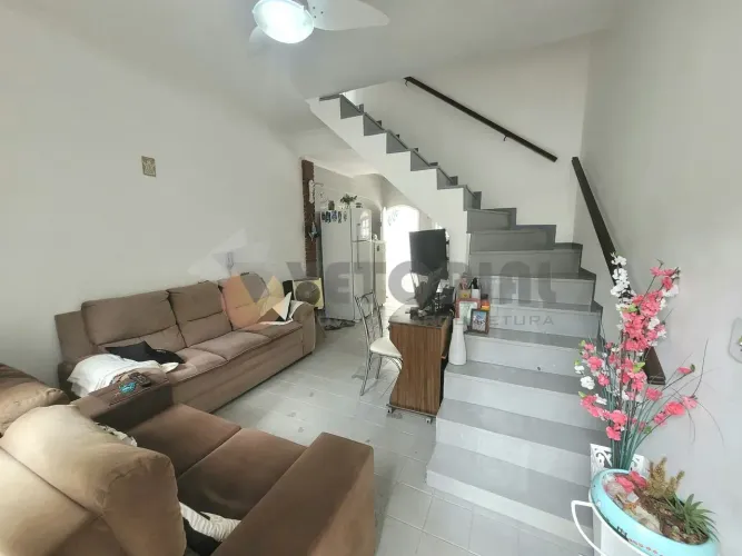 Sobrado com 2 dormitórios à venda, 69 m² por R$ 530.000,00 - Prainha - Caraguatatuba/SP