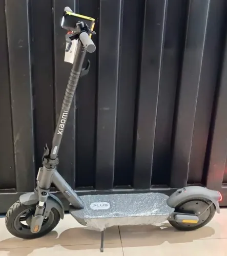 Patinete Elétrico Xiaomi 5 Plus | Autonomia de 60Km e Rodas de 12 Polegadas