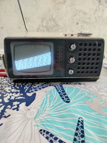 Rádio tv para conserto 