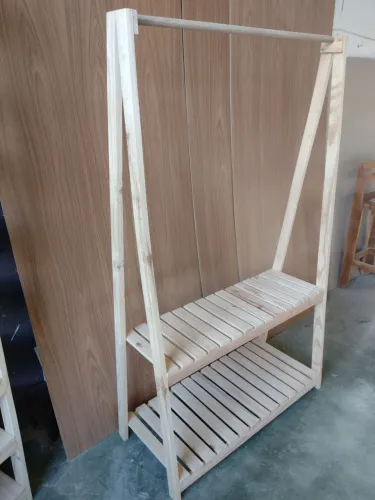 Vendo araras de madeira