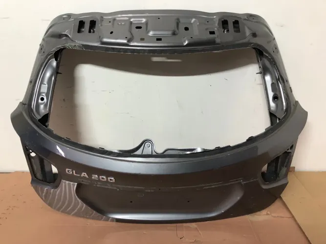  Tampa Traseira Mercedes GLA 200 2015 2016 2017 2018 2019