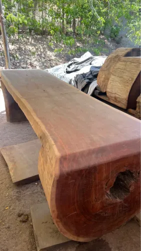 Mesa de Jantar cascata em Madeira Maciça últimas peças !