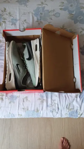 Vendo tenis Nike air max Nuaxis novo na caixa