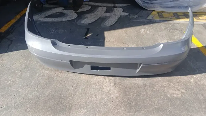 Parachoque Traseiro Gm Corsa Maxx Sedan 2004 - *