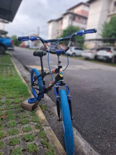 Bicicleta BMX Preta
