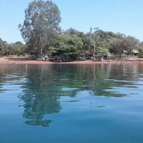 Relaxamento a beira do rio