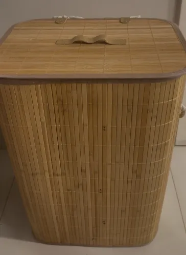 Cesto de palha L 42xP30 x A60 *Opção de parcelamento até 12x no cartão.