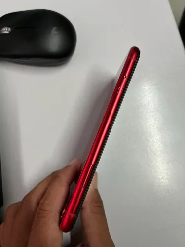 IPHONE XR VERMELHO