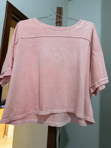 Camiseta Rosa Estampada