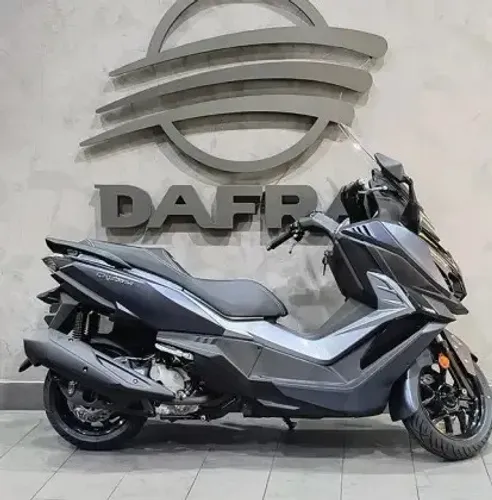 DAFRA CRUISYM 300 ABS