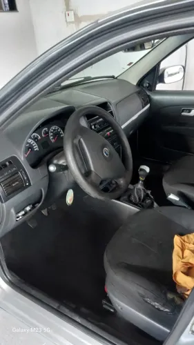 Fiat Palio HLX 1.8 MPI Flex 8V 4P 2006