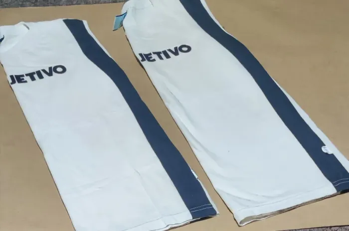 Regatas uniforme Colégio Objetivo.