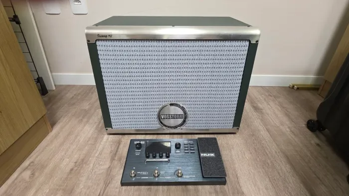 Amplificador/Caixa FRFR Vosstorm Swamp 112 760W RMS (Nunca Usado)