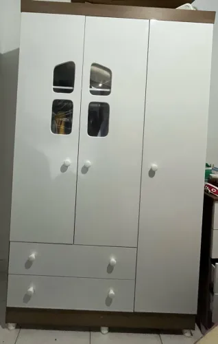 Vendo berço e guarda roupa infantil 