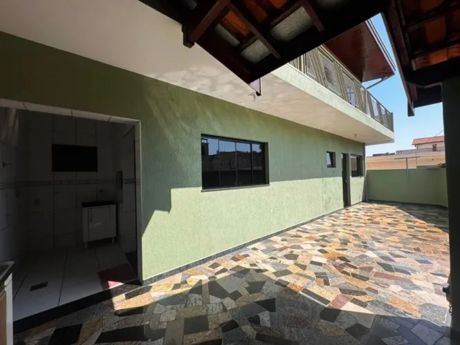 Casa com 2 dormitórios para alugar, 294 m² por R$ 2.679/mês - Vila Belvedere - Americana/S