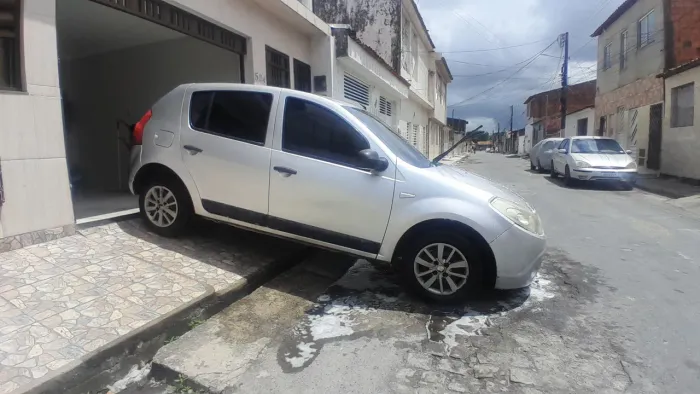 Renault Sandero Expression Hi-flex 1.0 16V 5P 2010