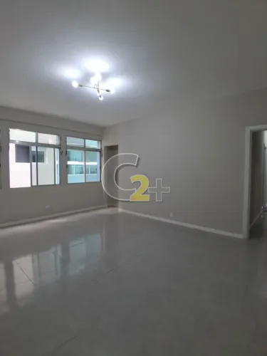 Apartamento à venda na praia do Itararé, São Vicente 3 quartos, 1 suíte e 1 vaga