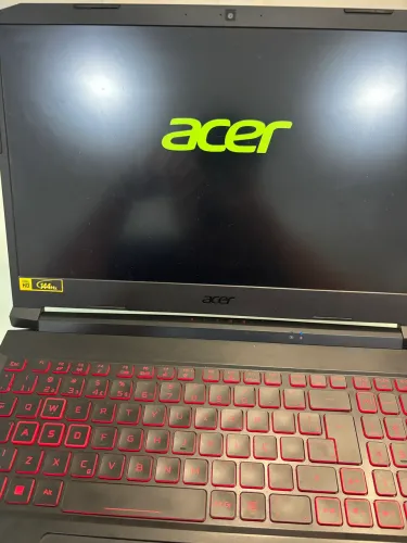 Vendo notebook gamer nitro 5