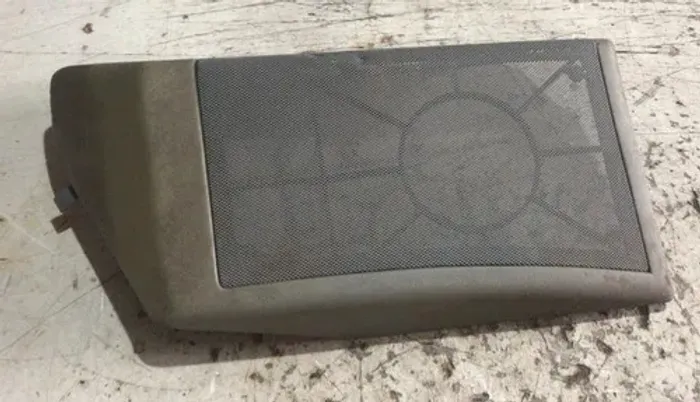 Capa Alto Falante Tras Direita Mercedes E200 1997 Cinza