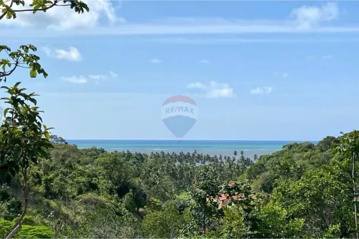 "Terreno na Rota Ecológica dos Milagres com Vista para o Mar!"