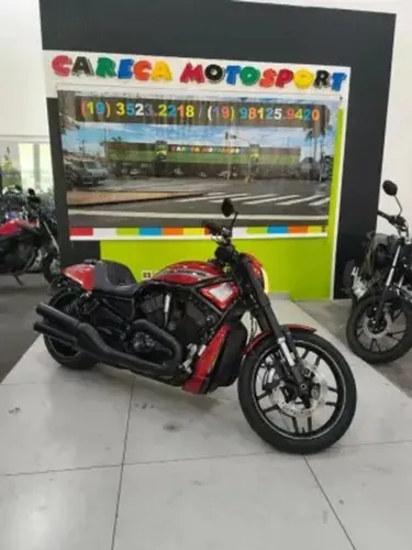 HARLEY-DAVIDSON V ROD MUSCLE