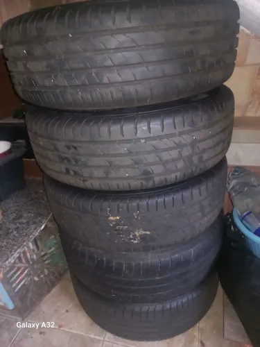 5 rodas e pneus 4x108