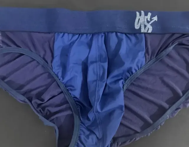 Cueca masculina com trasnparência lateral