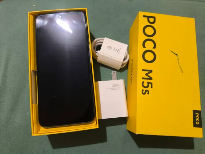 Poco M5s