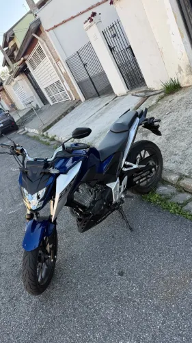 Cb300f Zero km
