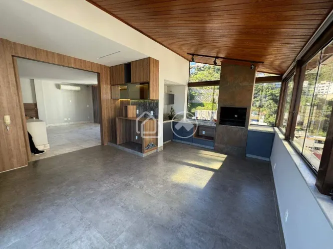 Cobertura residencial no Buritis (BH) | 4 quartos, 1 suíte, vista da montanha