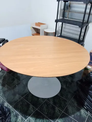 Mesa / Prateleiras / Criadomudo / movel