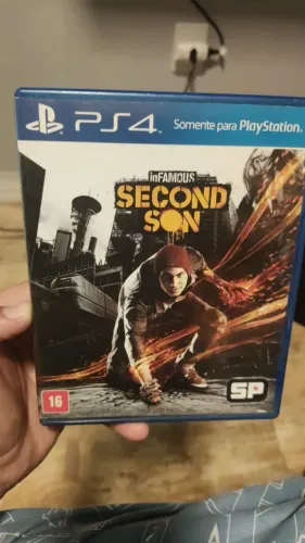 InFAMOUS Secando son PS4
