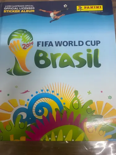 ÁLBUM DA COPA DO MUNDO 2014 e 2018 COMPLETO