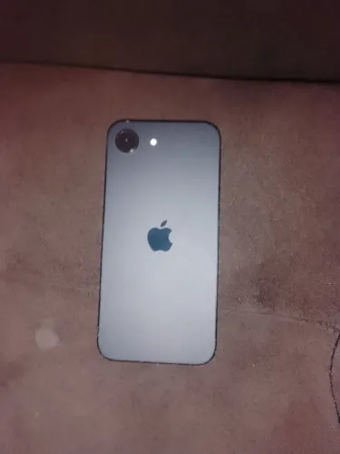 iPhone 16e 128gb