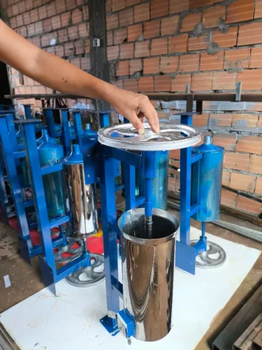 Máquina de bater açai 10 litros reforçada