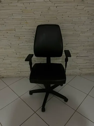 Cadeira Presidente Cavaletti Pro - Ergonômica | Excelente Estado